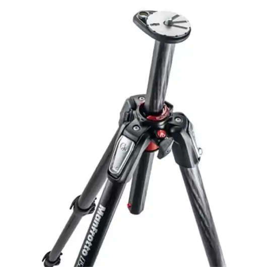 manfrotto-055cxpro3-face manfrotto-055cxpro3-horizontal-column manfrotto-055cxpro3-leg-locks manfrotto-055cxpro3-photo-studio-setup