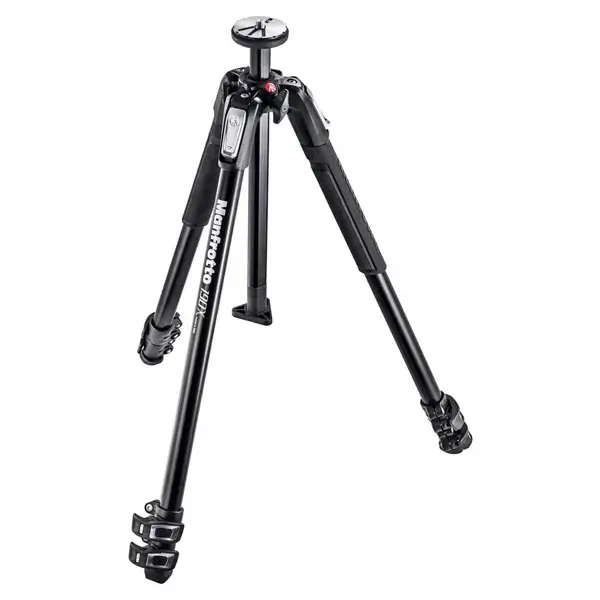 manfrotto-190x3-tripod-face manfrotto-190x3-tripod-leg-angles manfrotto-190x3-tripod-low-level-shoot manfrotto-190x3-tripod-easy-link-accessory
